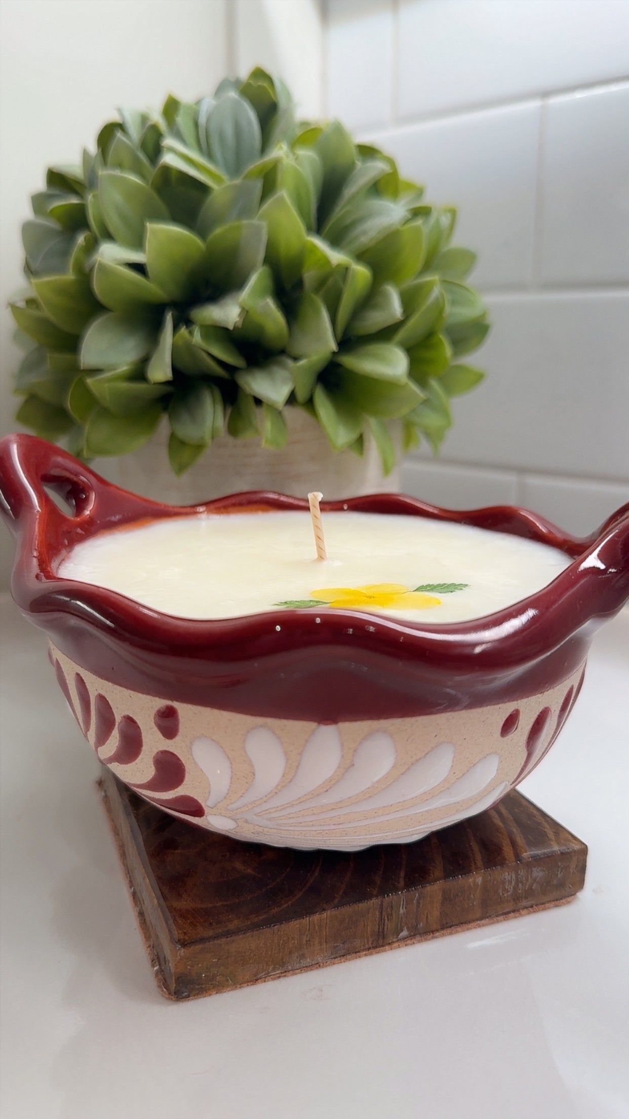 Cazuelita Candle Maroon