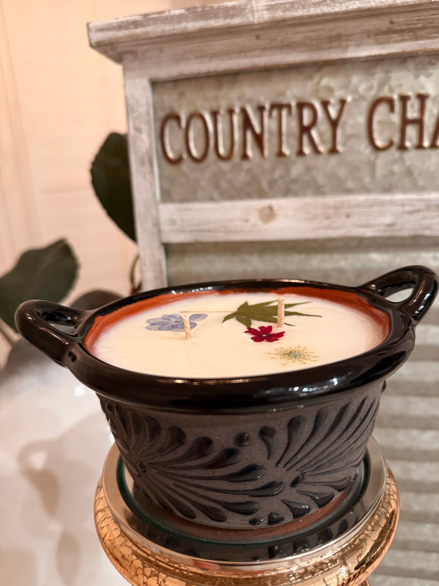 Elegant Black Cazuelita Candle