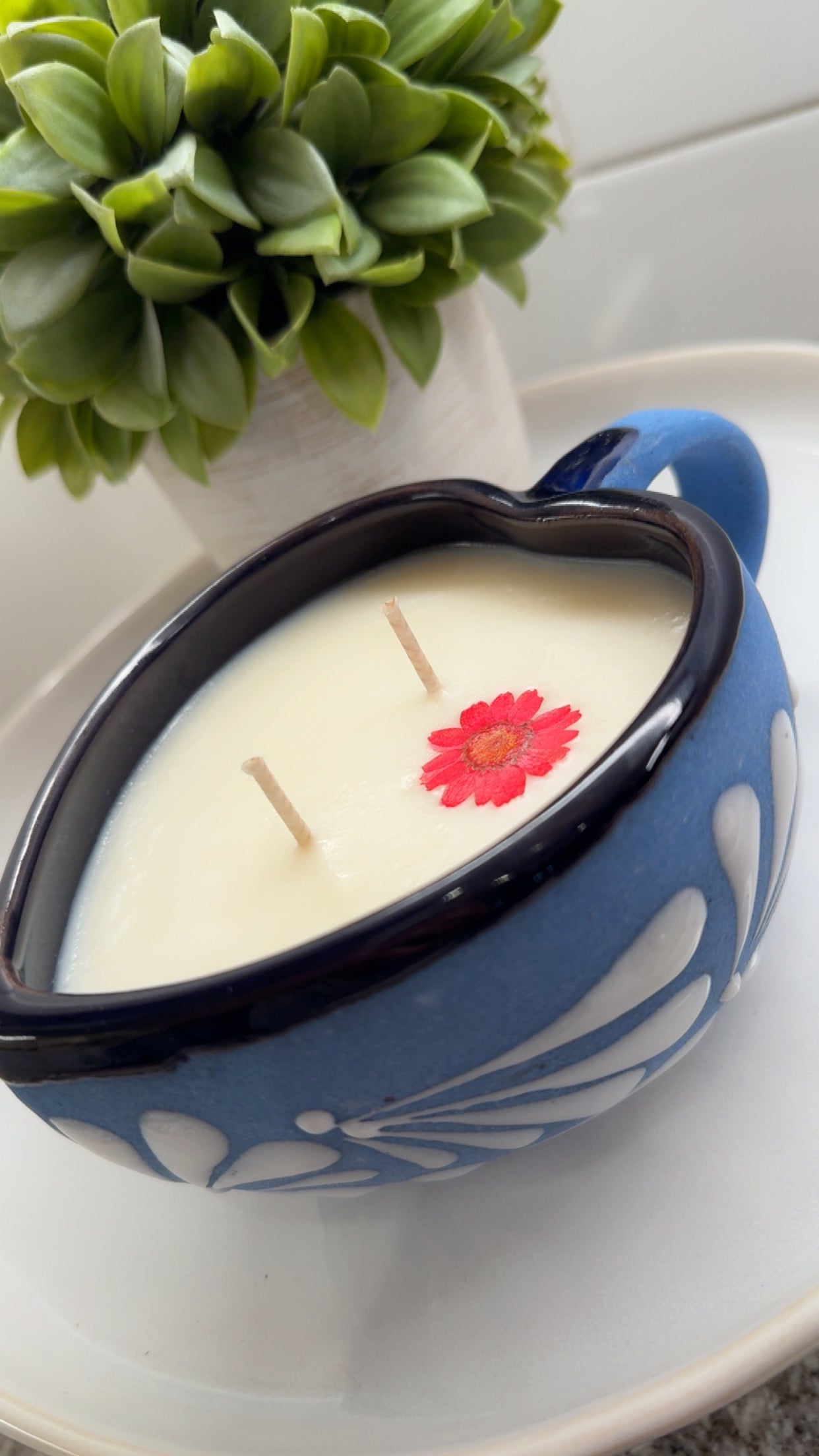 Corazon Azul Heart Candle