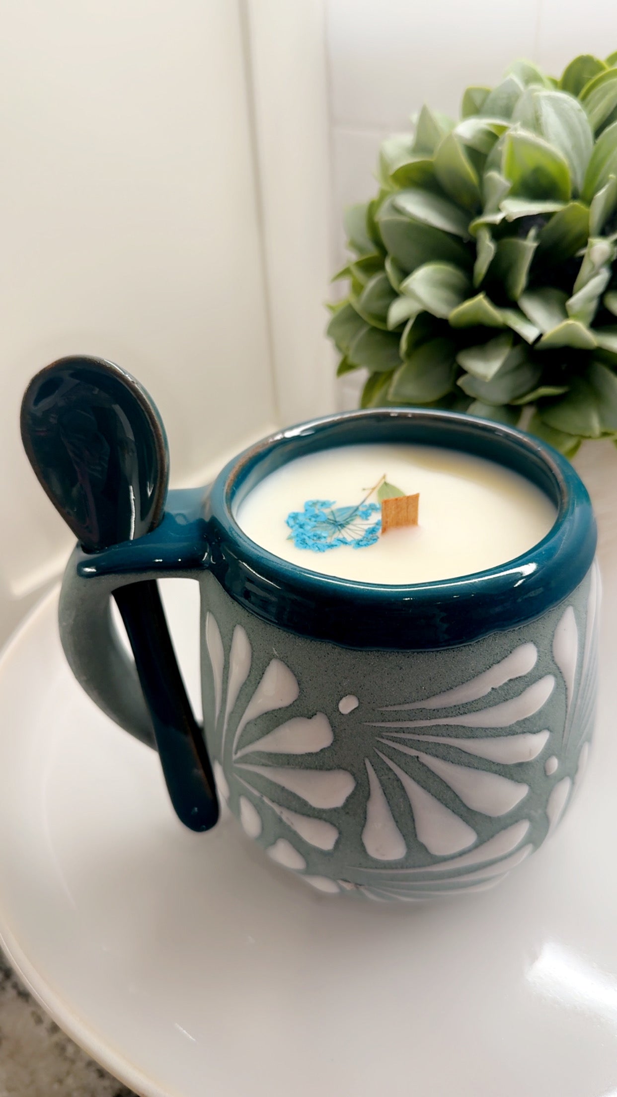 Elegant Taza Candle & Spoon Teal