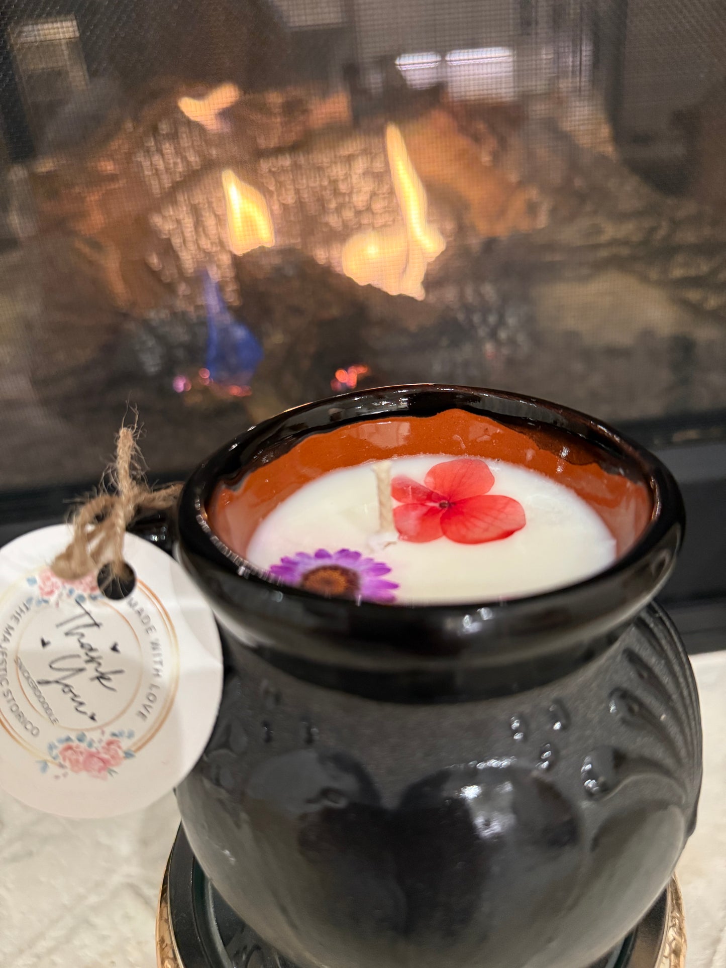 Elegant Black Taza Candle