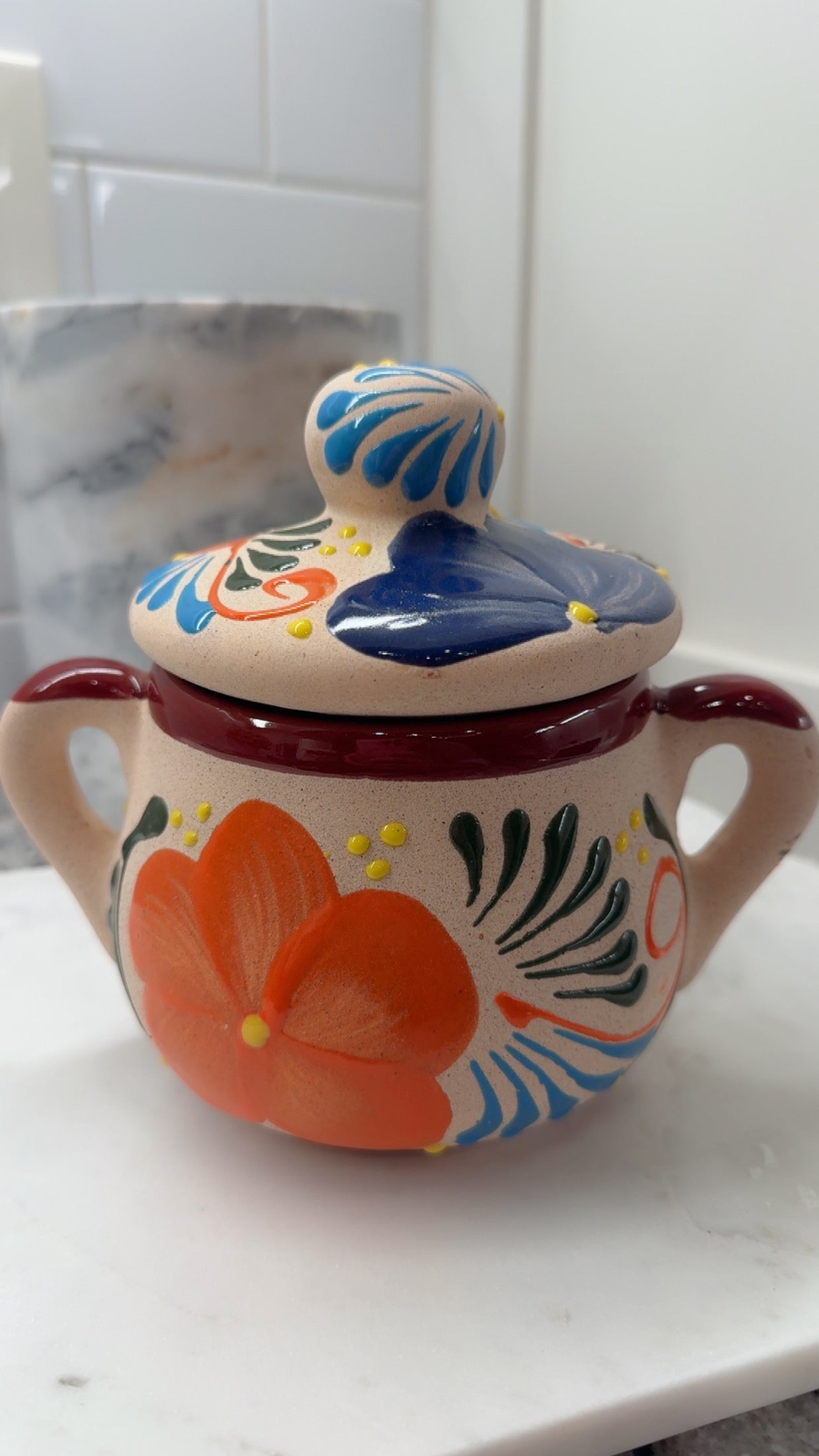 Sugar Bowl Vibrant Color Candle