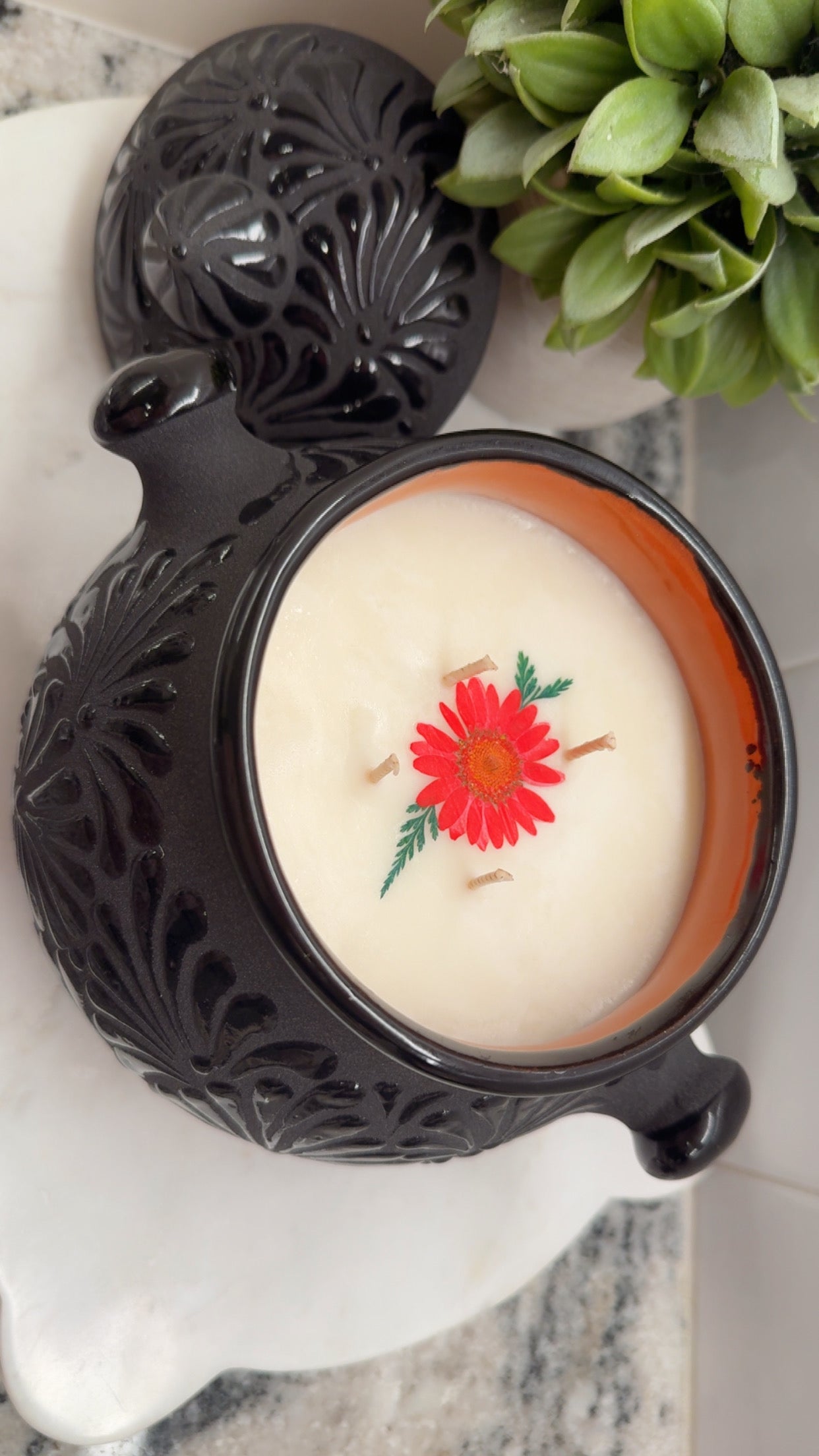 Bomba Pot Candle Black