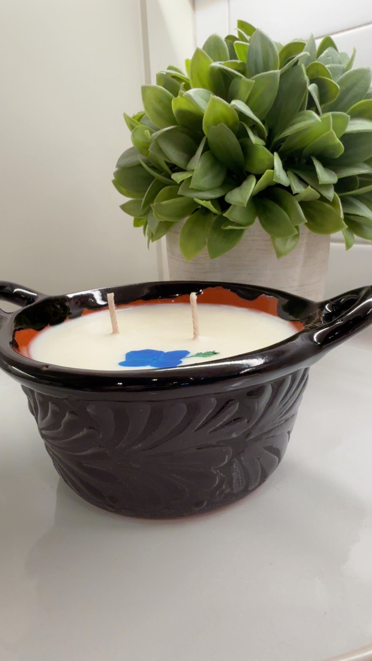 Cazuelita Candle Black