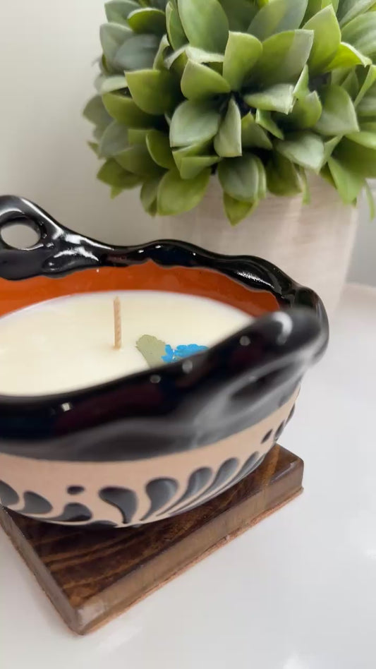 Cazuelita Candle Black