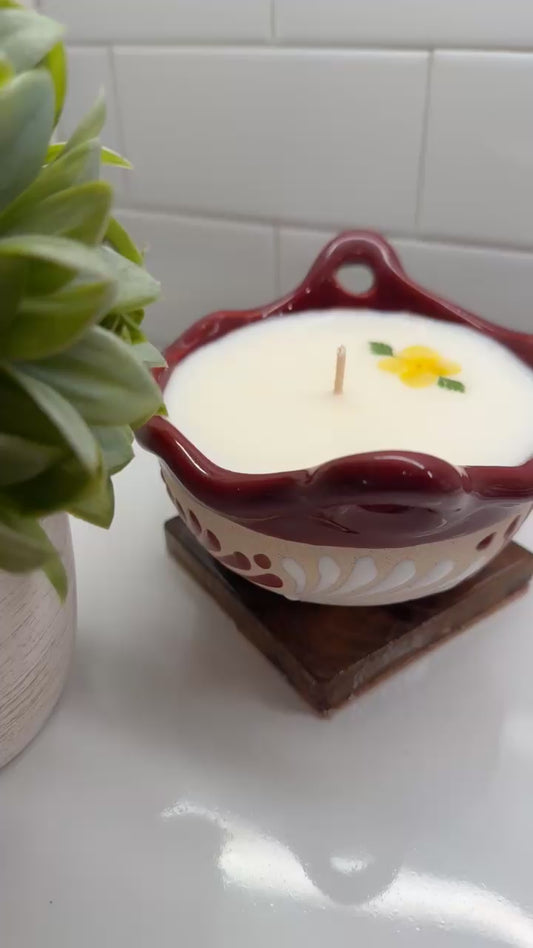 Cazuelita Candle Maroon